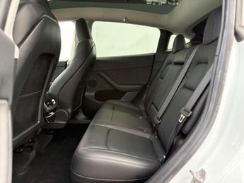 TESLA MODEL Y Model Y Long Range AWD 4WD 5dr