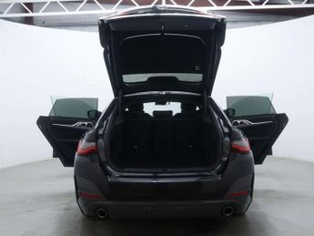 BMW 4 SERIES 2.0 420I M Sport Auto 5dr