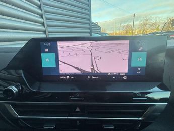 CITROEN C4 e-C4 Shine 5dr