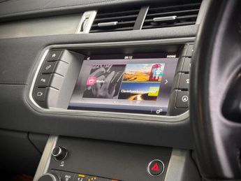 Land Rover Range Rover Evoque 2.0 Range Rover Evoque SE Tech TD4 Auto 4WD 5dr