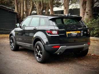 Land Rover Range Rover Evoque 2.0 Range Rover Evoque SE Tech TD4 Auto 4WD 5dr