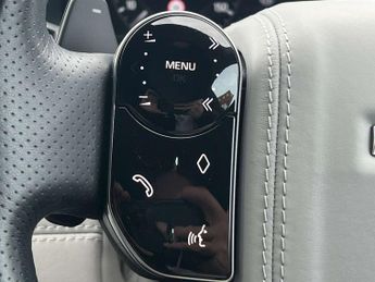 LAND ROVER RANGE ROVER EVOQUE 2.0 Range Rover Evoque R-Dynamic SE D Automatic 4WD 5dr - NATION