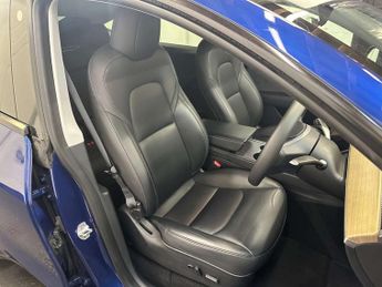 TESLA MODEL Y Model Y Long Range AWD 4WD 5dr