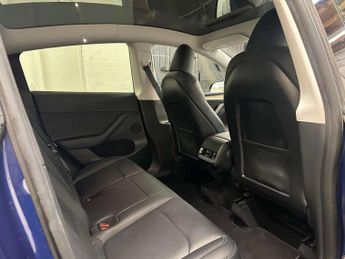 TESLA MODEL Y Model Y Long Range AWD 4WD 5dr