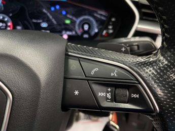 Audi Q3 2.0 Q3 Sportback 40 TDI S Line Edition 1 Quattro Semi-Auto 4WD 5