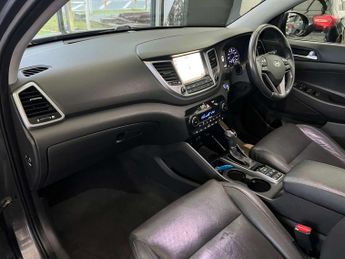 HYUNDAI TUCSON 1.7 Tucson Premium SE Blue Drive 2WD CRDi Semi-Auto 5dr