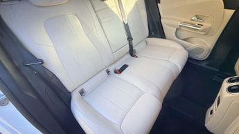 MERCEDES-BENZ EQA EQA 250 Sport 5dr