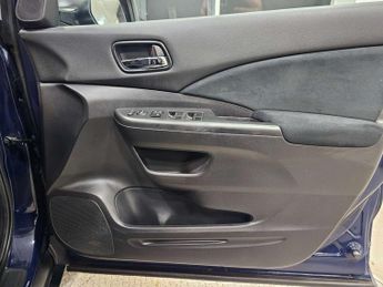 HONDA CR-V 2.0 CR-V SE i-VTec Auto 4WD 5dr