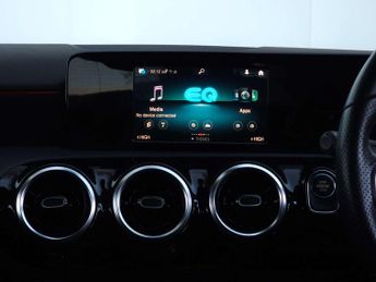 MERCEDES-BENZ A-CLASS 1.3 A 250 AMG Line E Auto 4dr