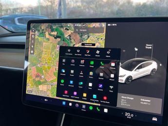 TESLA MODEL 3 Model 3 Standard Range + 4dr