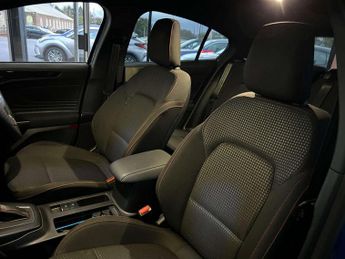 FORD FOCUS 1.0 Focus ST-Line MHEV Auto 5dr