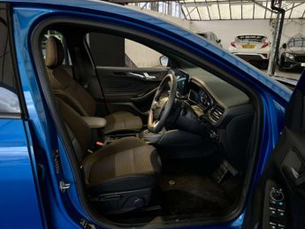 FORD FOCUS 1.0 Focus ST-Line MHEV Auto 5dr