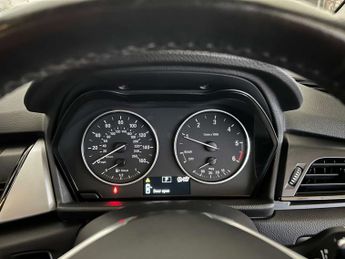 BMW 2 SERIES 2.0 218D SE Auto 5dr