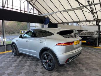 JAGUAR E-PACE 2.0 E-Pace R-Dynamic SE AWD Auto 4WD 5dr