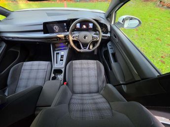 VOLKSWAGEN GOLF 1.4 Golf GTE Semi-Auto 5dr