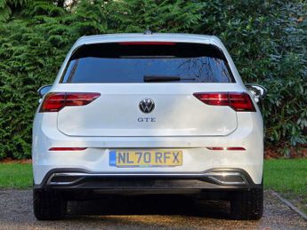 VOLKSWAGEN GOLF 1.4 Golf GTE Semi-Auto 5dr