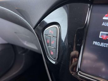 VAUXHALL CORSA 1.4 Corsa SE Auto 3dr