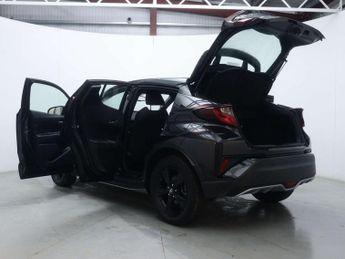 TOYOTA C-HR 1.8 C-HR Icon HEV CVT 5dr