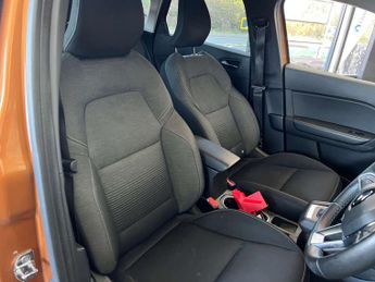 RENAULT CAPTUR 1.3 Captur Iconic TCe Auto 5dr