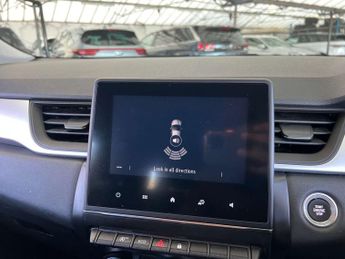 RENAULT CAPTUR 1.3 Captur Iconic TCe Auto 5dr