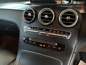 MERCEDES-BENZ GLC 2.1 GLC 220 D 4Matic AMG Line Auto 4WD 5dr