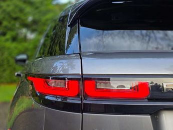 LAND ROVER RANGE ROVER VELAR 2.0 Range Rover Velar R-Dynamic SE D240 Auto 4WD 5dr