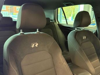 Volkswagen GOLF 2.0 TSI R Hatchback 5dr Petrol DSG 4Motion Euro 6 (s/s) (300 ps)