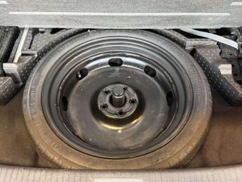 Volkswagen GOLF 2.0 TSI R Hatchback 5dr Petrol DSG 4Motion Euro 6 (s/s) (300 ps)