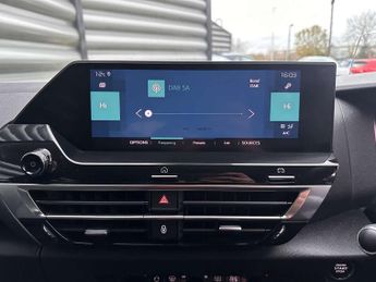 CITROEN C4 e-C4 Shine 5dr
