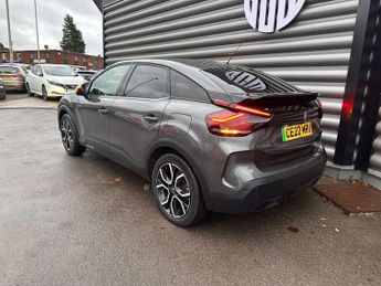 CITROEN C4 e-C4 Shine 5dr