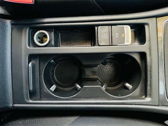 VOLKSWAGEN GOLF 1.6 Golf SE Nav TDI Semi-Auto 5dr