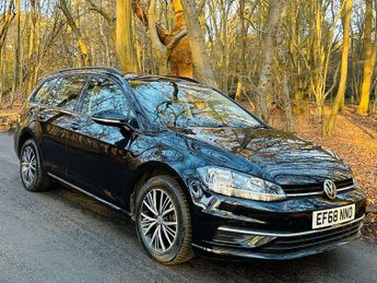 VOLKSWAGEN GOLF 1.6 Golf SE Nav TDI Semi-Auto 5dr