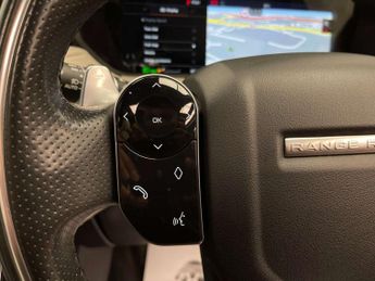 Land Rover RANGE ROVER VELAR 2.0 Range Rover Velar R-Dynamic SE D240 Auto 4WD 5dr