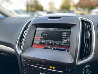 FORD S-MAX 2.0 S-Max Titanium Sport TDCi Auto 5dr
