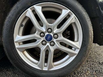 FORD S-MAX 2.0 S-Max Titanium Sport TDCi Auto 5dr