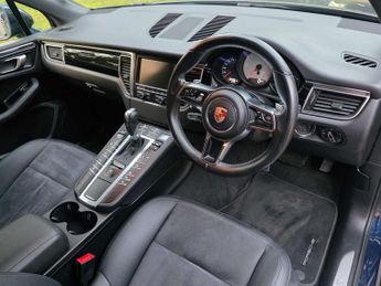 PORSCHE MACAN 3.0 Macan S D Semi-Auto 4WD 5dr