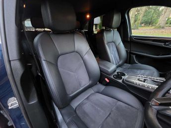 PORSCHE MACAN 3.0 Macan S D Semi-Auto 4WD 5dr