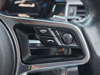 PORSCHE MACAN 3.0 Macan S D Semi-Auto 4WD 5dr