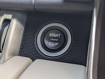 Land Rover Range Rover 3.0 Range Rover Vogue SE TDV6 Auto 4WD 5dr