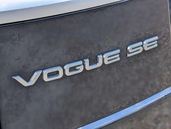 Land Rover Range Rover 3.0 Range Rover Vogue SE TDV6 Auto 4WD 5dr
