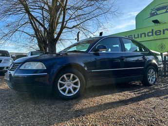 VOLKSWAGEN PASSAT 1.9 Passat Highline TDI 130 4dr