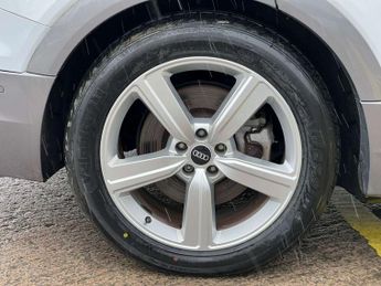 AUDI E-TRON e-tron Technik 50 Quattro 4WD 5dr - NATIONAL DELIVERY*