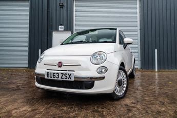 Fiat 500 1.2 500 Lounge RHD 3dr