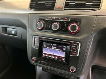 VOLKSWAGEN CADDY 2.0 Caddy C20 Life TDI Semi-Auto 5dr