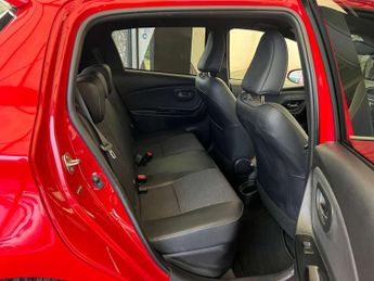 TOYOTA YARIS 1.5 Yaris Excel VVT-i HEV CVT 5dr