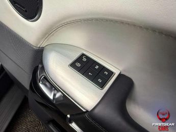 Land Rover RANGE ROVER SPORT 5.0 P575 V8 SVR SUV 5dr Petrol Auto 4WD Euro 6 (s/s) (575 ps)
