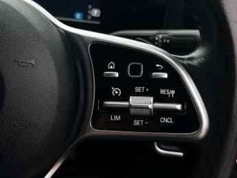 MERCEDES-BENZ A-CLASS 1.5 A 180 Sport D Auto 5dr