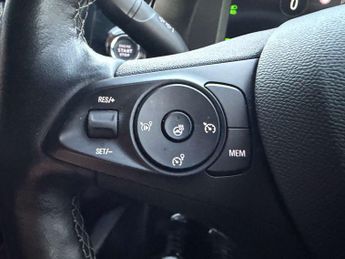VAUXHALL CORSA Corsa E Elite Nav Premium 5dr