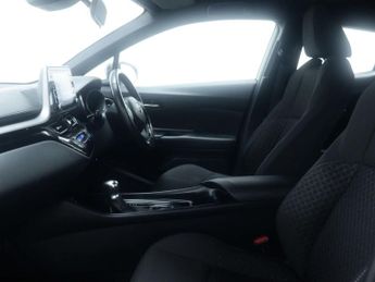 TOYOTA C-HR 1.8 C-HR Icon HEV CVT 5dr