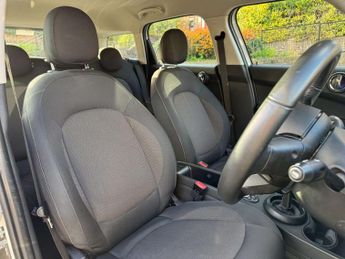 MINI COUNTRYMAN 1.5 Countryman Cooper Classic Auto 5dr